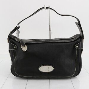 Bally Shoulder (shown live)